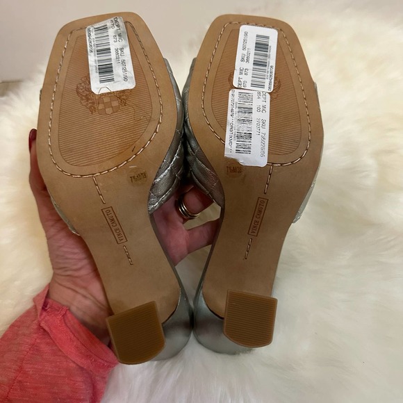 Vince Camuto Quilted Leather Silver Metallic Heels. Size 7.5. NWT - Picture 6 of 6
